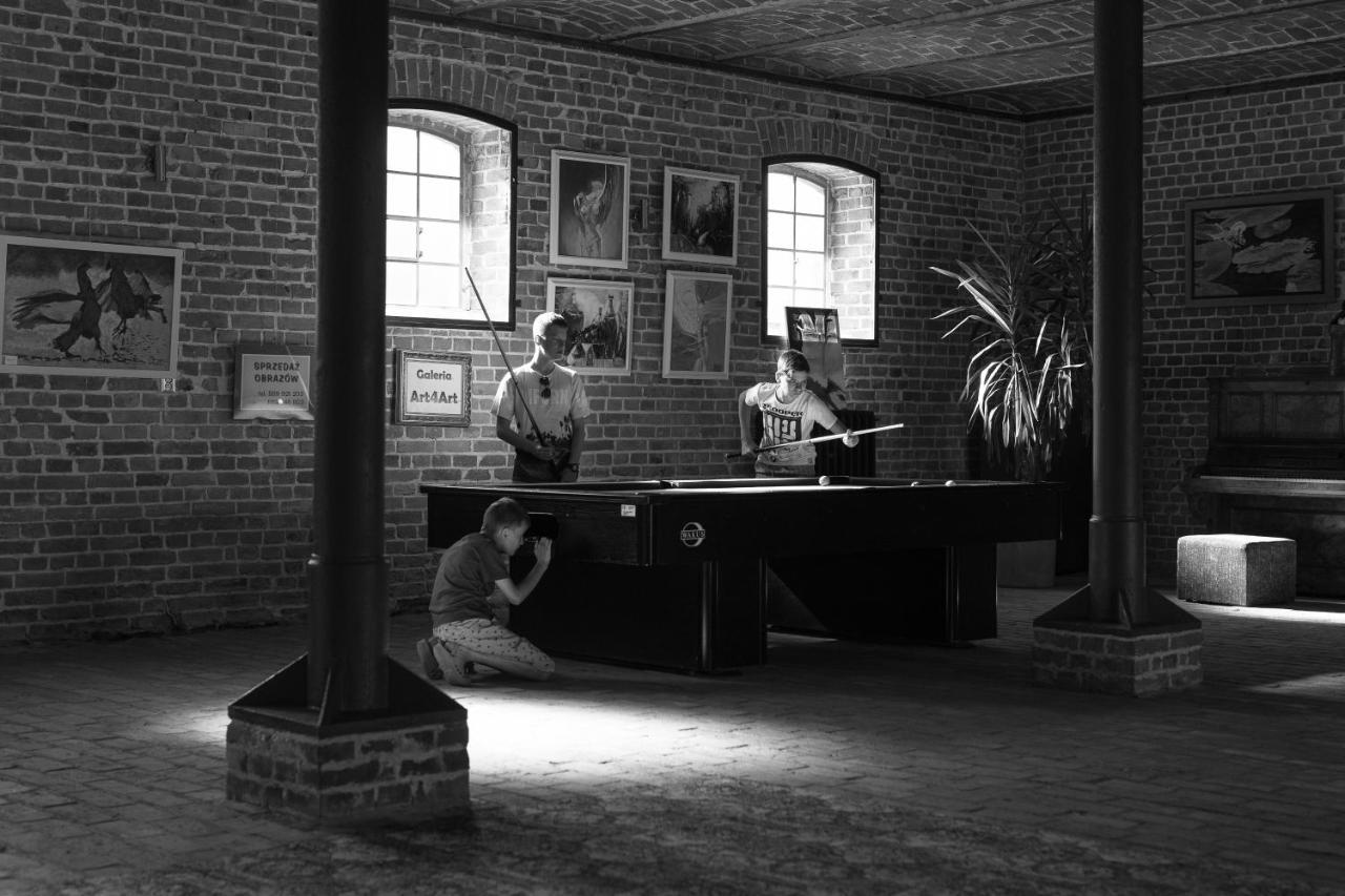 Palac Siemczyno エクステリア 写真